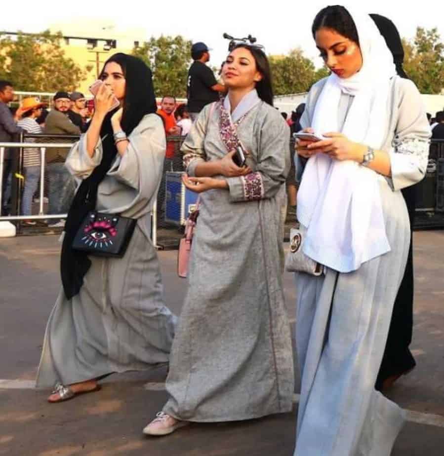 Do Women Still Have To Wear The Cloak (Abaya) & Headscarf (Hijab) In