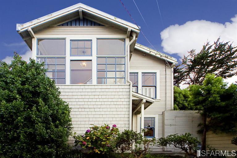 Tiny Trio of Houses Returns to Glen Park Market Inside San Francisco