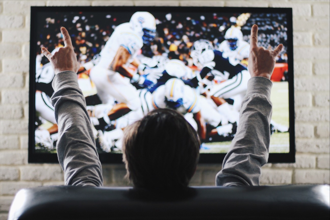 Tailgating Supplies Here's How To Get TV At Your Tailgate