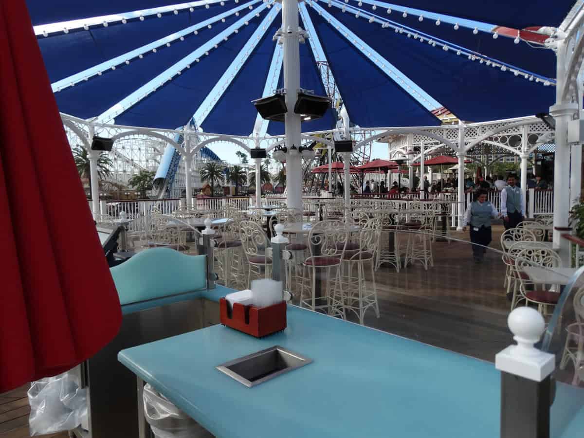 PHOTOS A closer look at the newly expanded Cove Bar at Disney