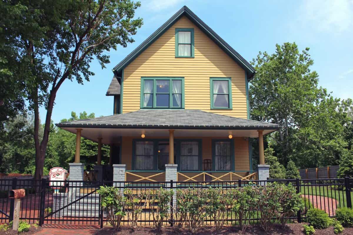 Travel in Style Parker family home from “A Christmas Story” available to rent Inside the Magic