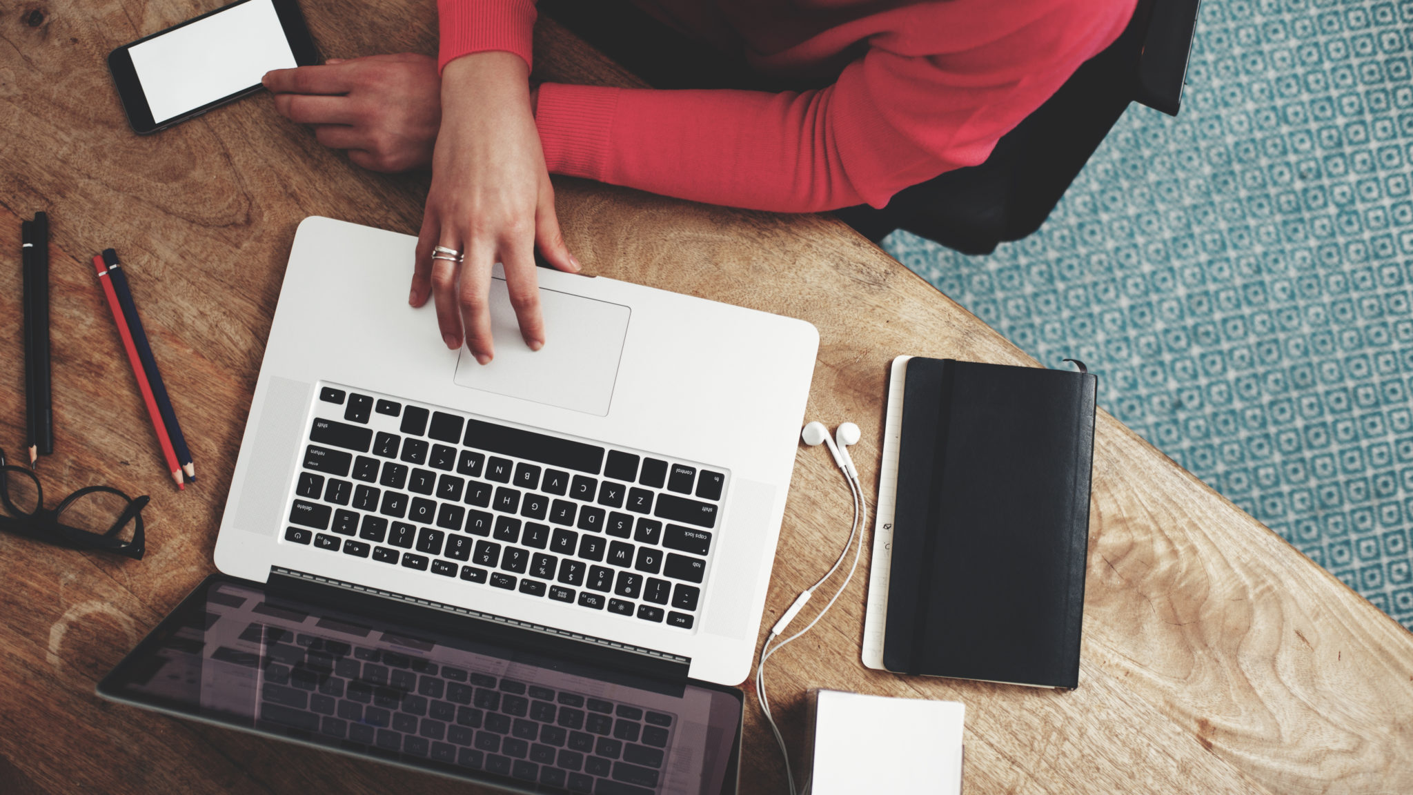 Data Engineer vs. Software Engineer: Choosing the Right Career.