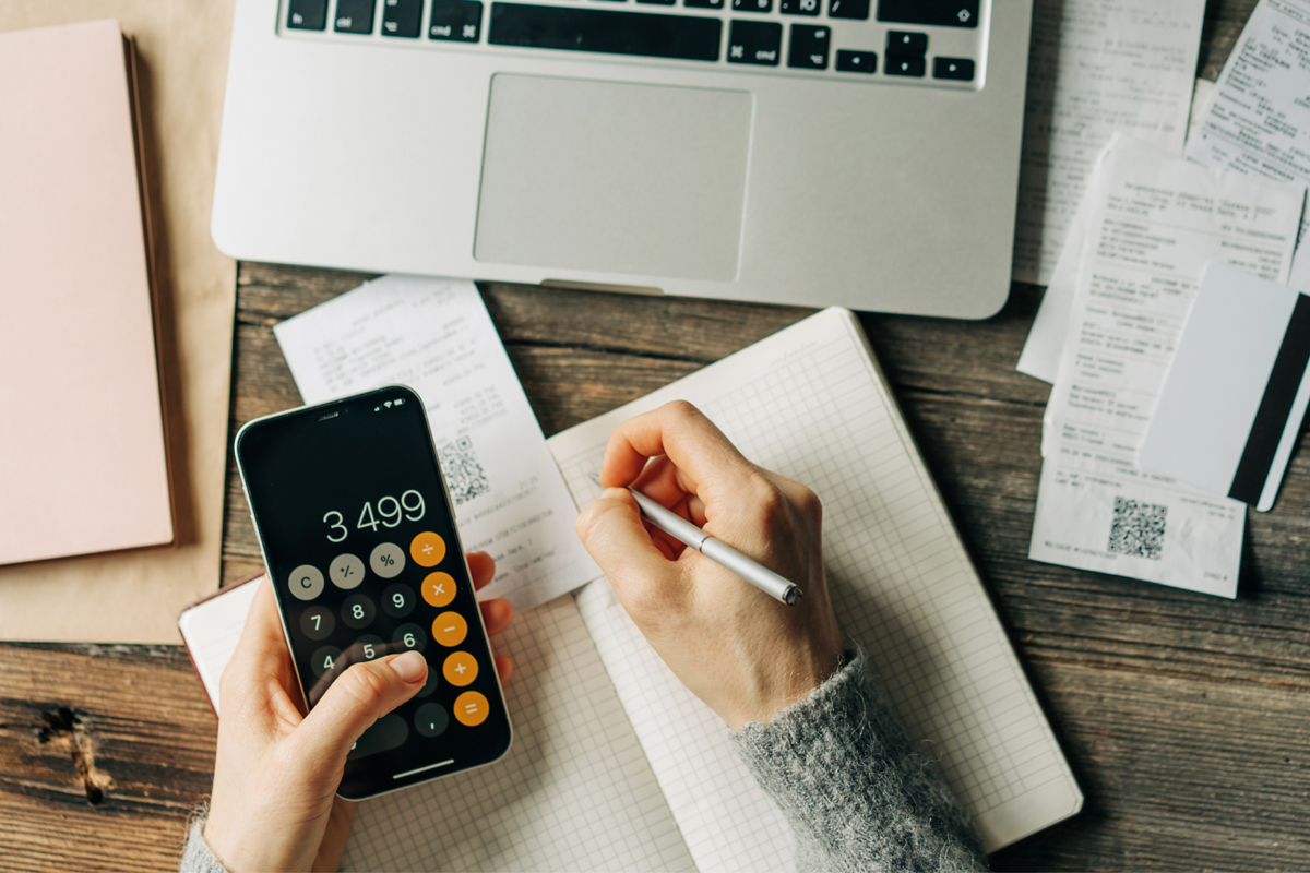 How to Calculate Overhead Costs in Field Service Complete Guide