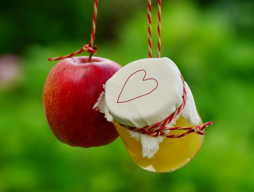 « La pomme de la discorde. Trump explose Apple en vol… ! » L’édito de Charles SANNAT Insolentiae