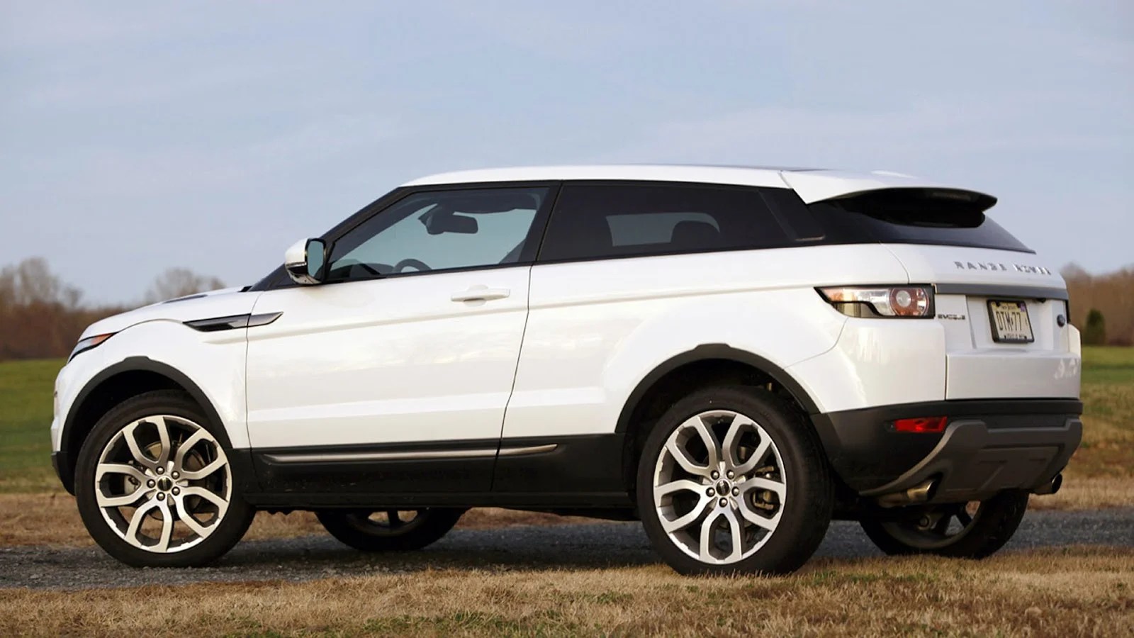 Range Rover Evoque Review Design, Price, Performance and Pictures