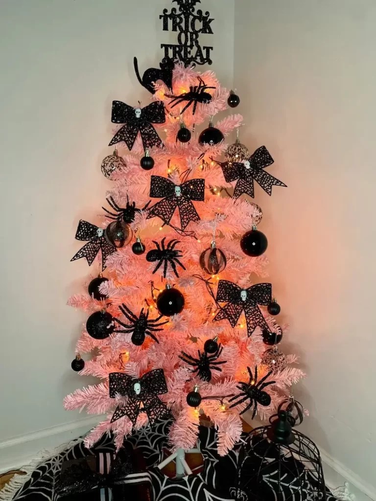 Halloween Tree Decorations Spooky Creative Ideas to Have Fun Designing Inspired Beauty