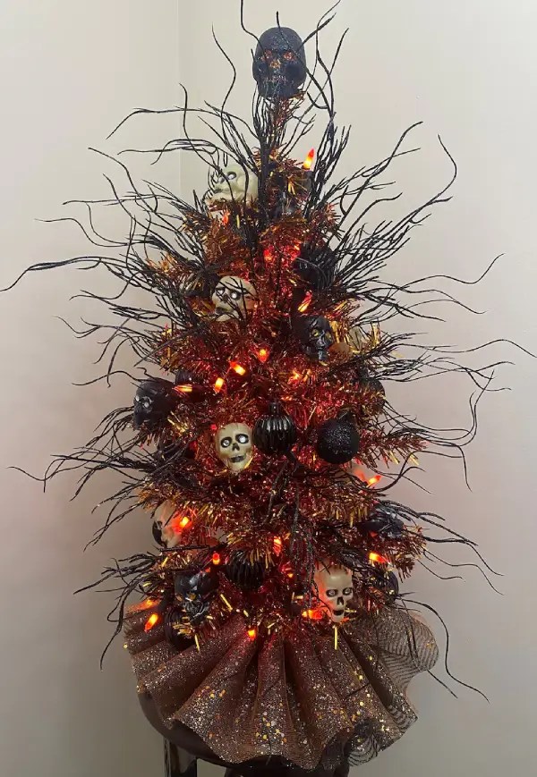 Halloween Tree Decorations Spooky Creative Ideas to Have Fun Designing Inspired Beauty