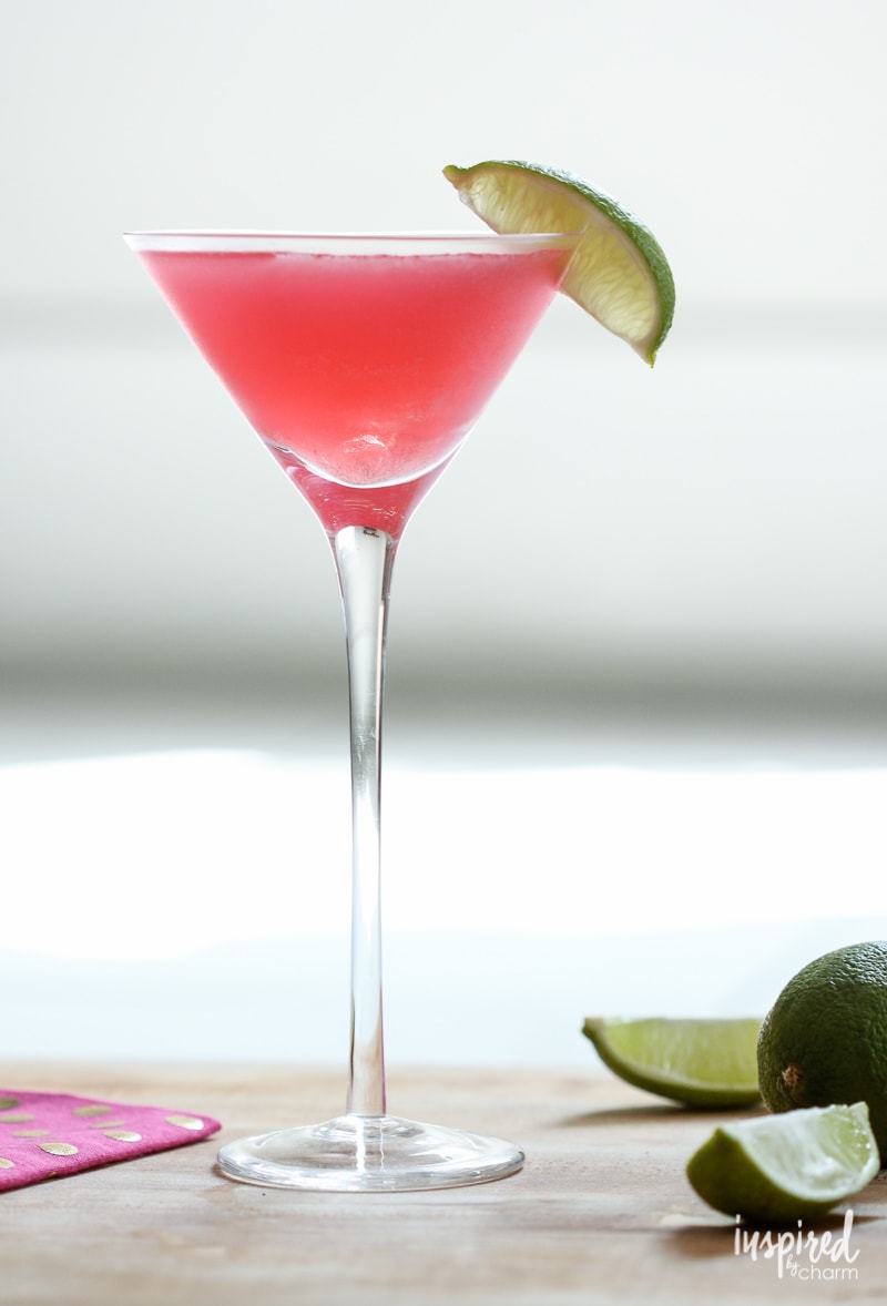 The Perfect Cosmo A classic cosmopolitan cocktail drink recipe!