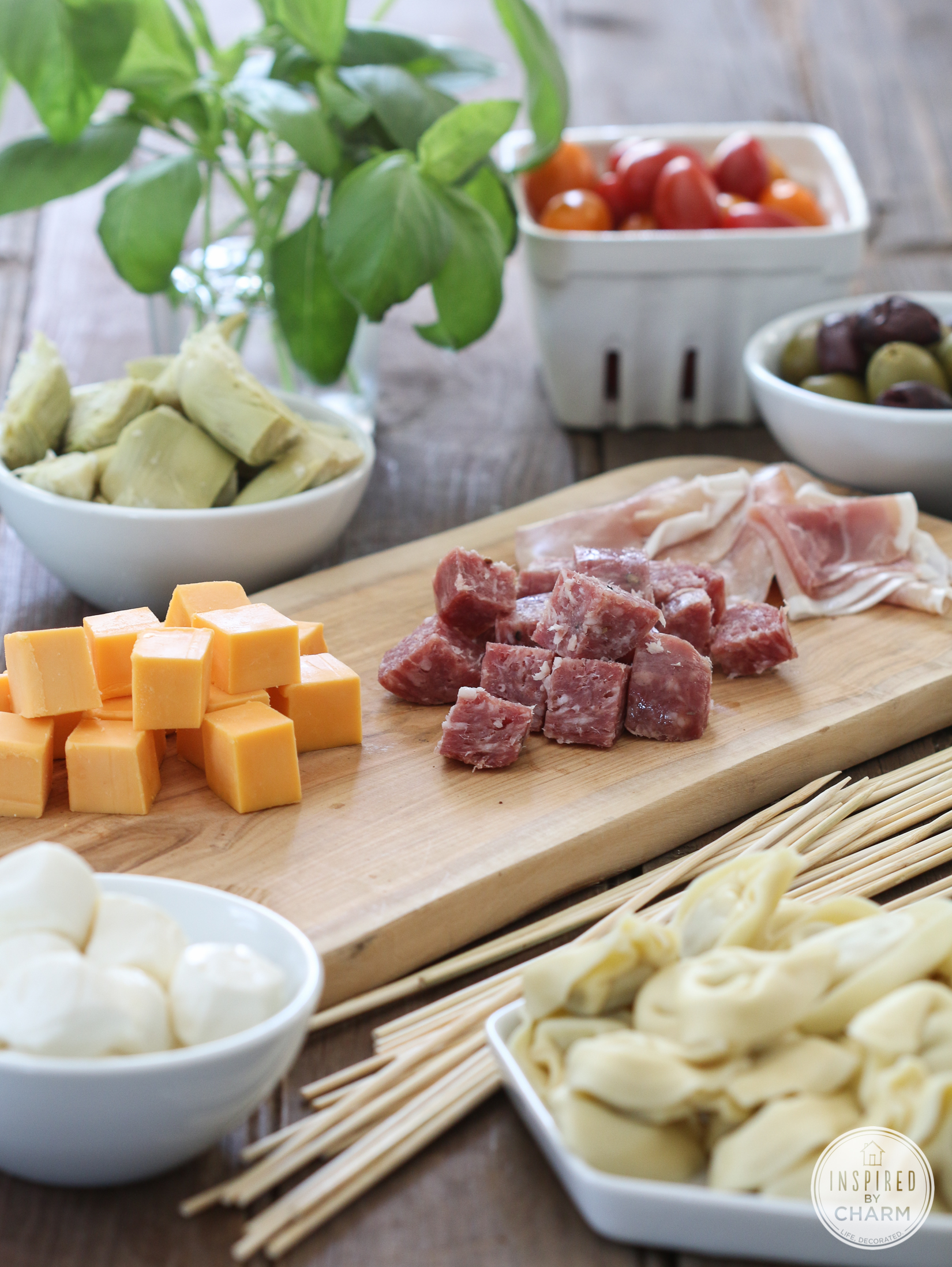 These Antipasto Skewers are a wowworthy appetizer recipe!