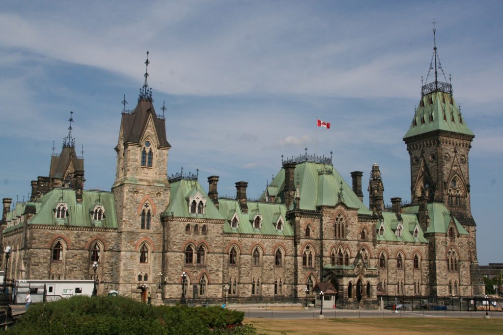 15 Fun Things To Do In Ottawa Canada’s Capital Of Cool! 朗