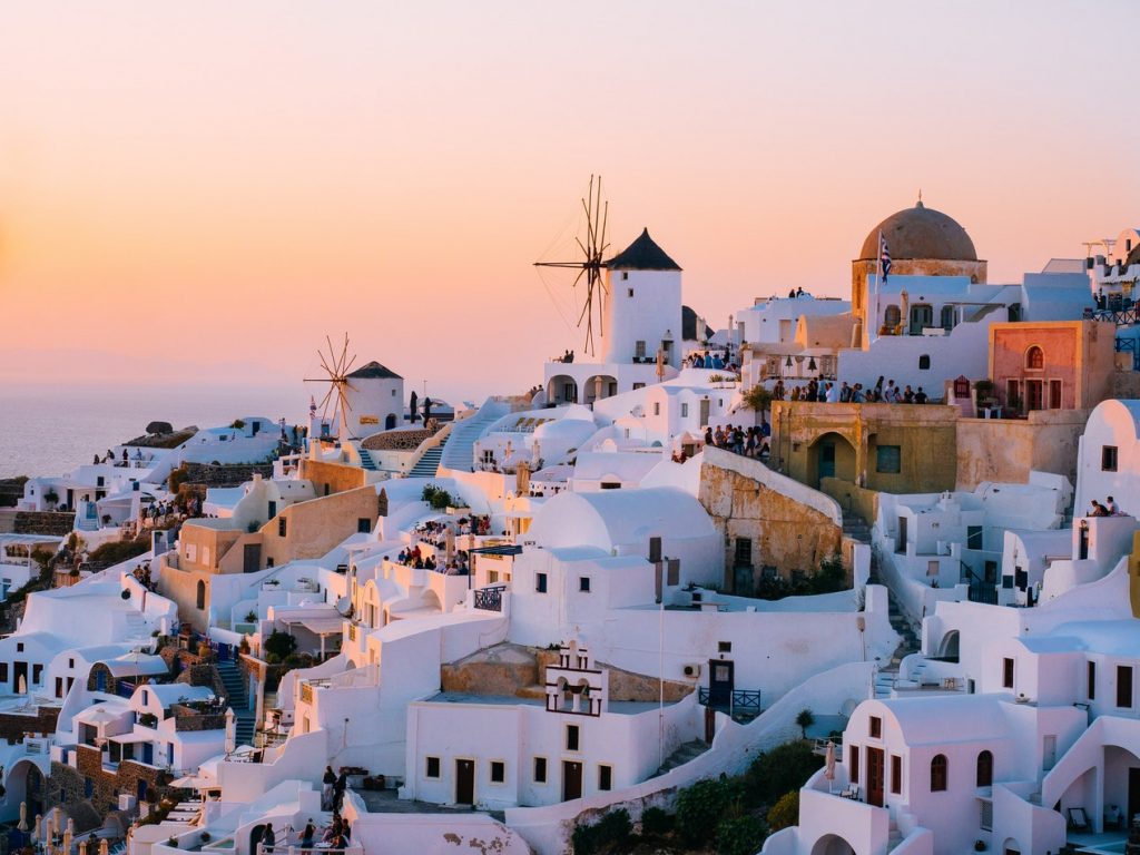 Fun Contiki Europe Itinerary Ideas To Explore With This Summer!