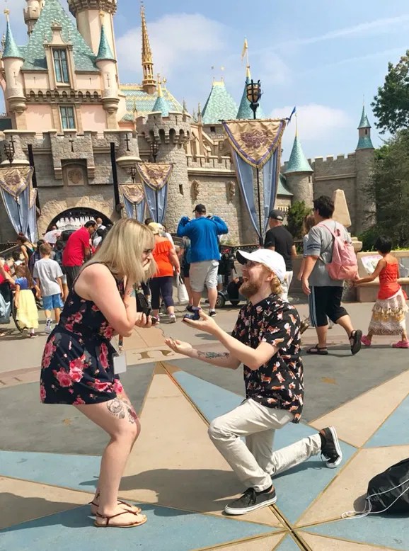 Couple Proposes To Each Other At Same Time At Disneyland — InspireMore