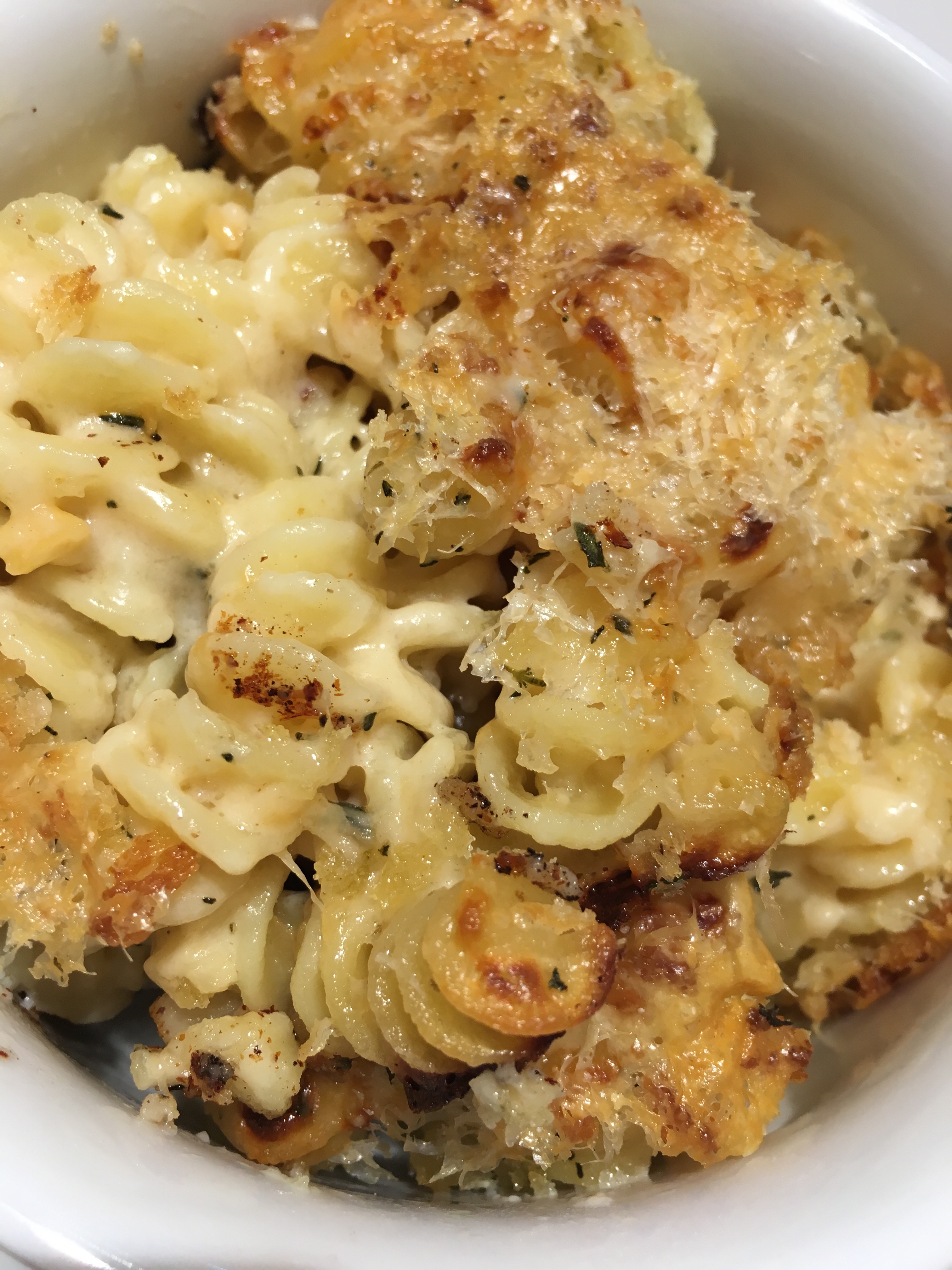 Cast Iron Skillet Mac and Cheese