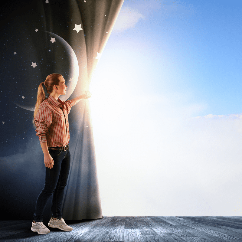 9 Different Tricks You Can Use To Help You Lucid Dream