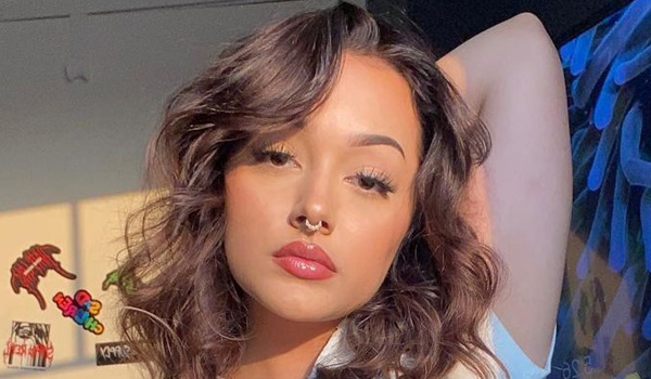 Real.ona Bio, Age, Height Instagram Biography