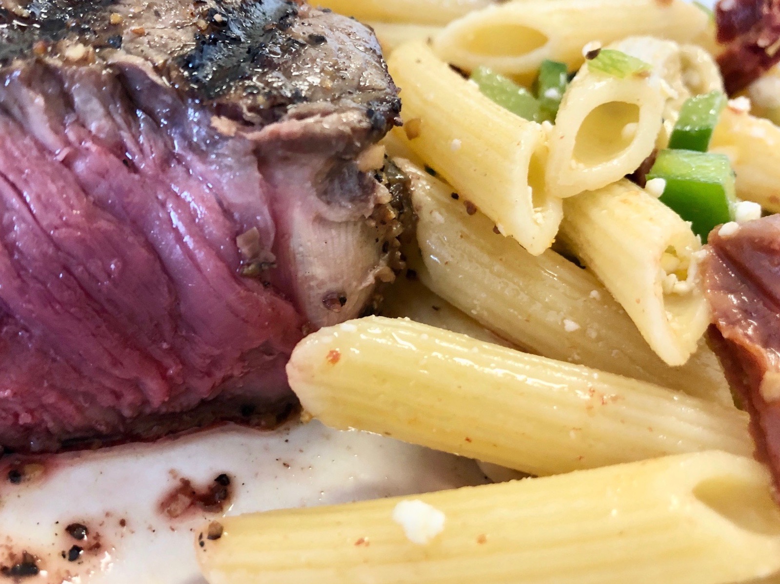 Beef Tenderloin & Pasta Salad instacheph