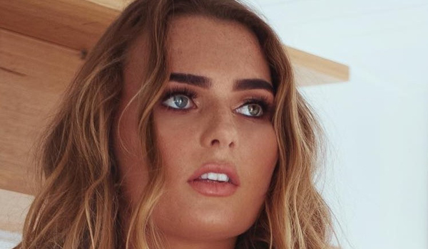 Rubyleecoffey - Bio, Age, Height | Models Biography