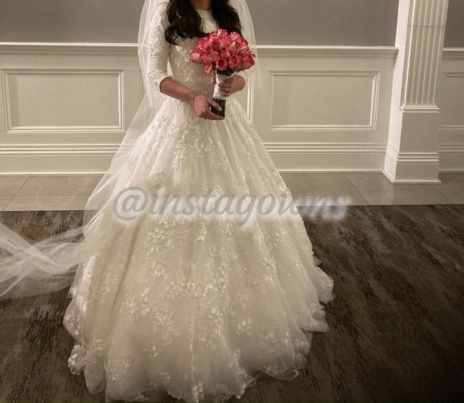 Miri’s stunning wedding Gown for sale Instagowns