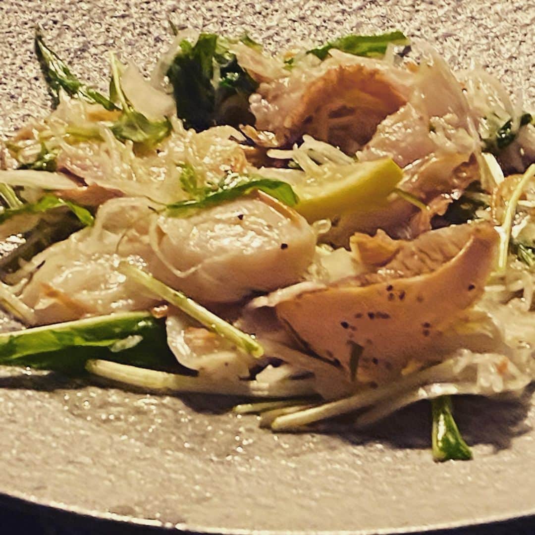 山本侑貴子さんのインスタグラム写真 (山本侑貴子Instagram)「フランス シャンパーニュ コンテス・ド・ジョリポール ピノ・ノワール