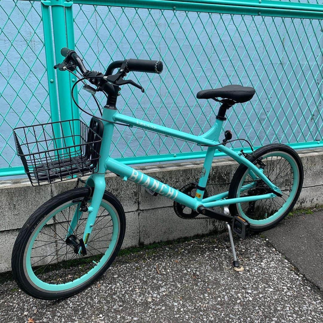 伊集院光さんのインスタグラム写真 (伊集院光Instagram)「路駐の自転車。コーディネート完璧。」5月22日 14時52分