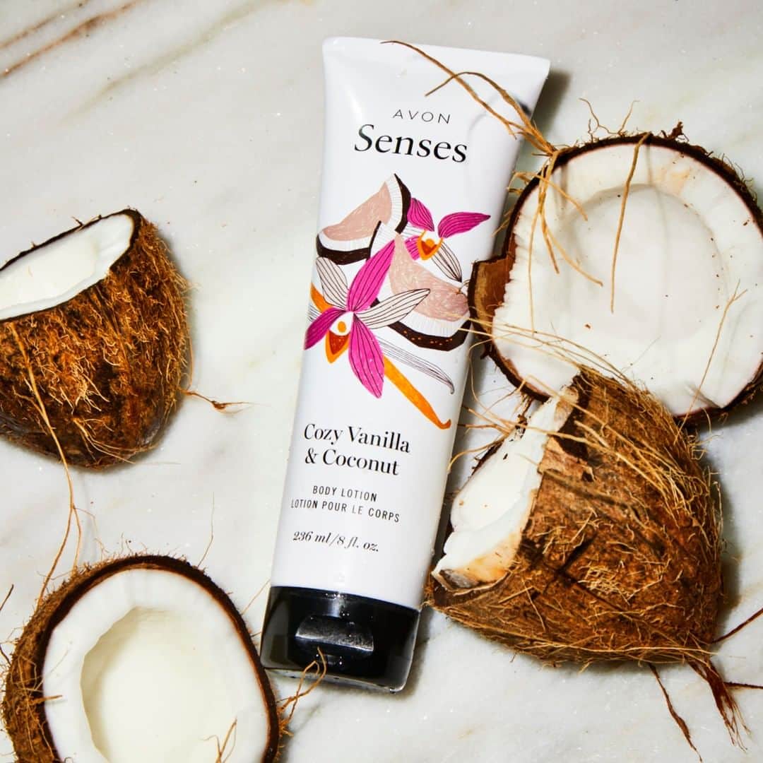 エイボンさんのインスタグラム写真 (エイボンInstagram)「Surround yourself in a cloud of cozy