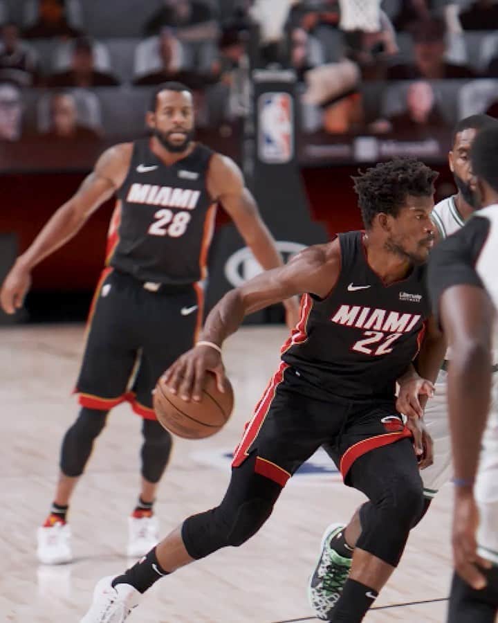Miami HEATさんのインスタグラム動画 (Miami HEATInstagram)「Jimmy (creating) Buckets