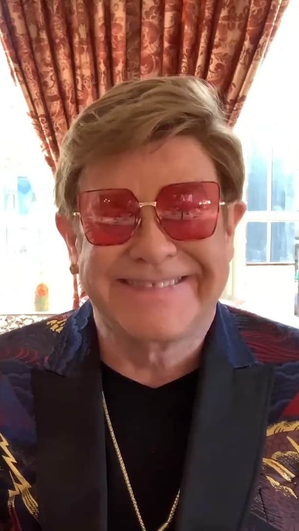 エルトン・ジョンさんのインスタグラム動画 (エルトン・ジョンInstagram)「David and I are honoured to