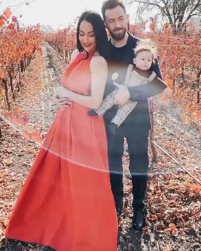 People Magazineさんのインスタグラム写真 (People MagazineInstagram)「It’s baby