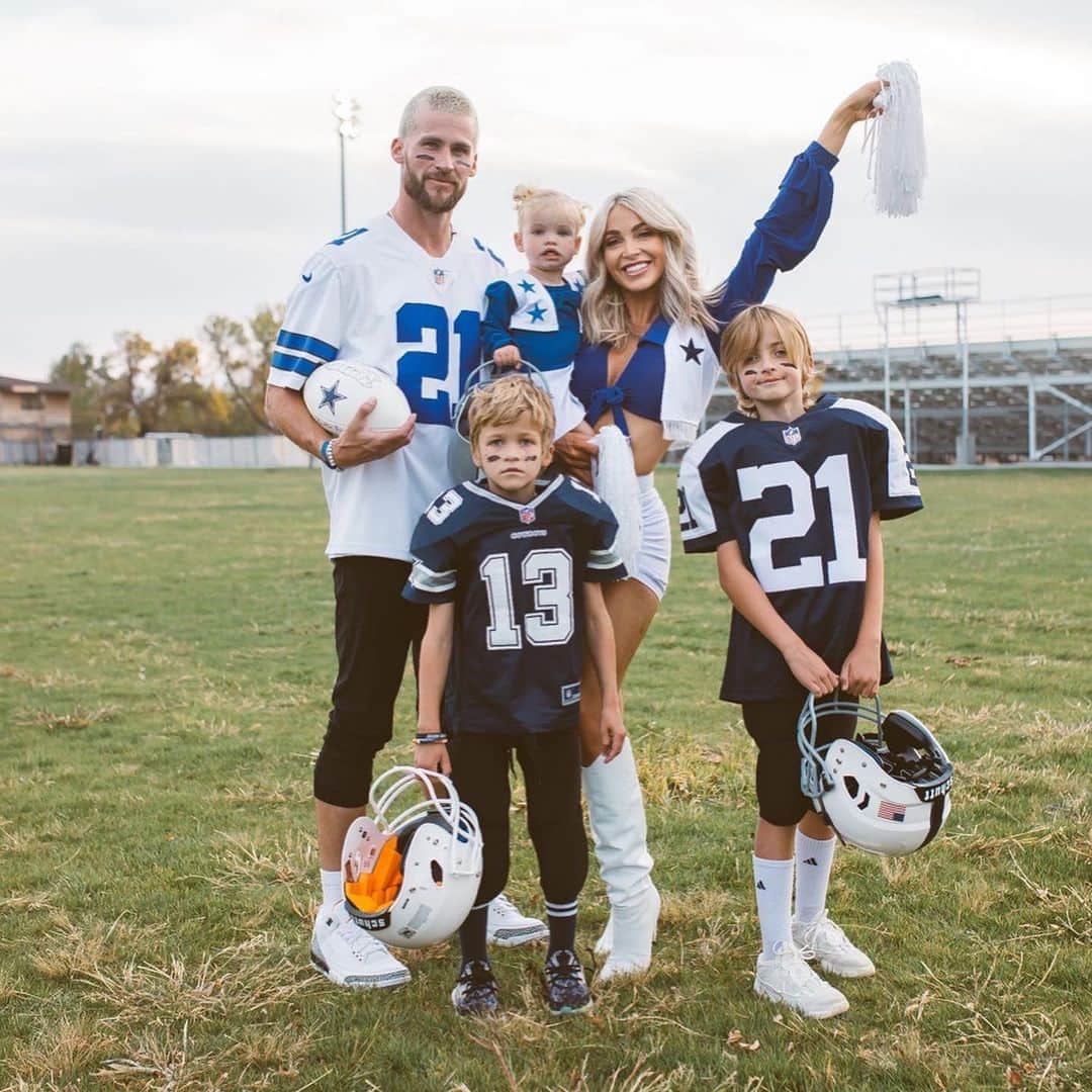 Cara Van Brocklinさんのインスタグラム写真 (Cara Van BrocklinInstagram)「Top 10