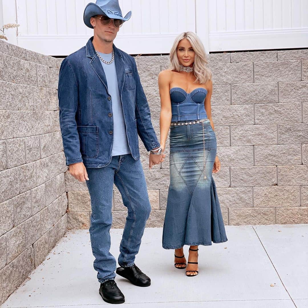 Cara Van Brocklinさんのインスタグラム写真 (Cara Van BrocklinInstagram)「Top 10