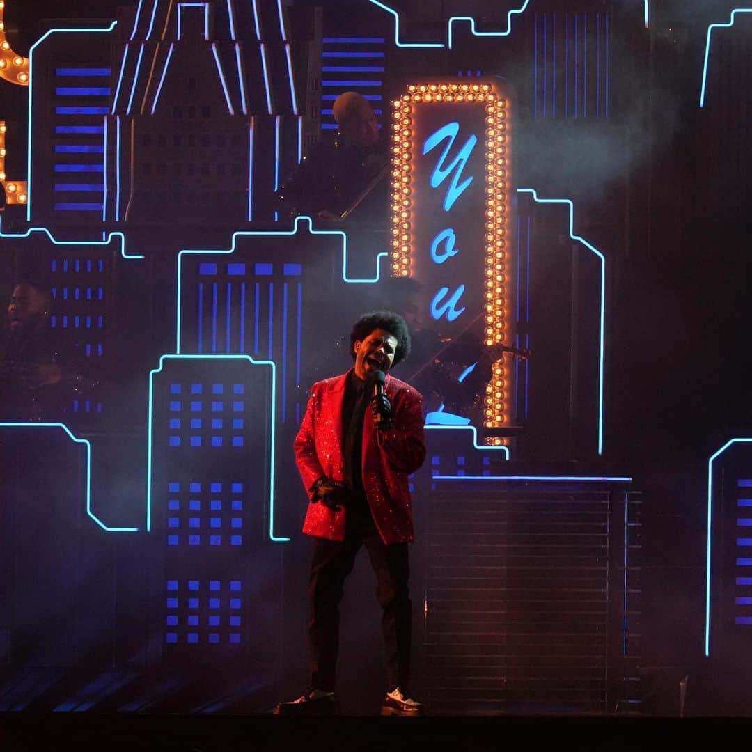 ニューヨーク・タイムズさんのインスタグラム写真 (ニューヨーク・タイムズInstagram)「The Weeknd promised a