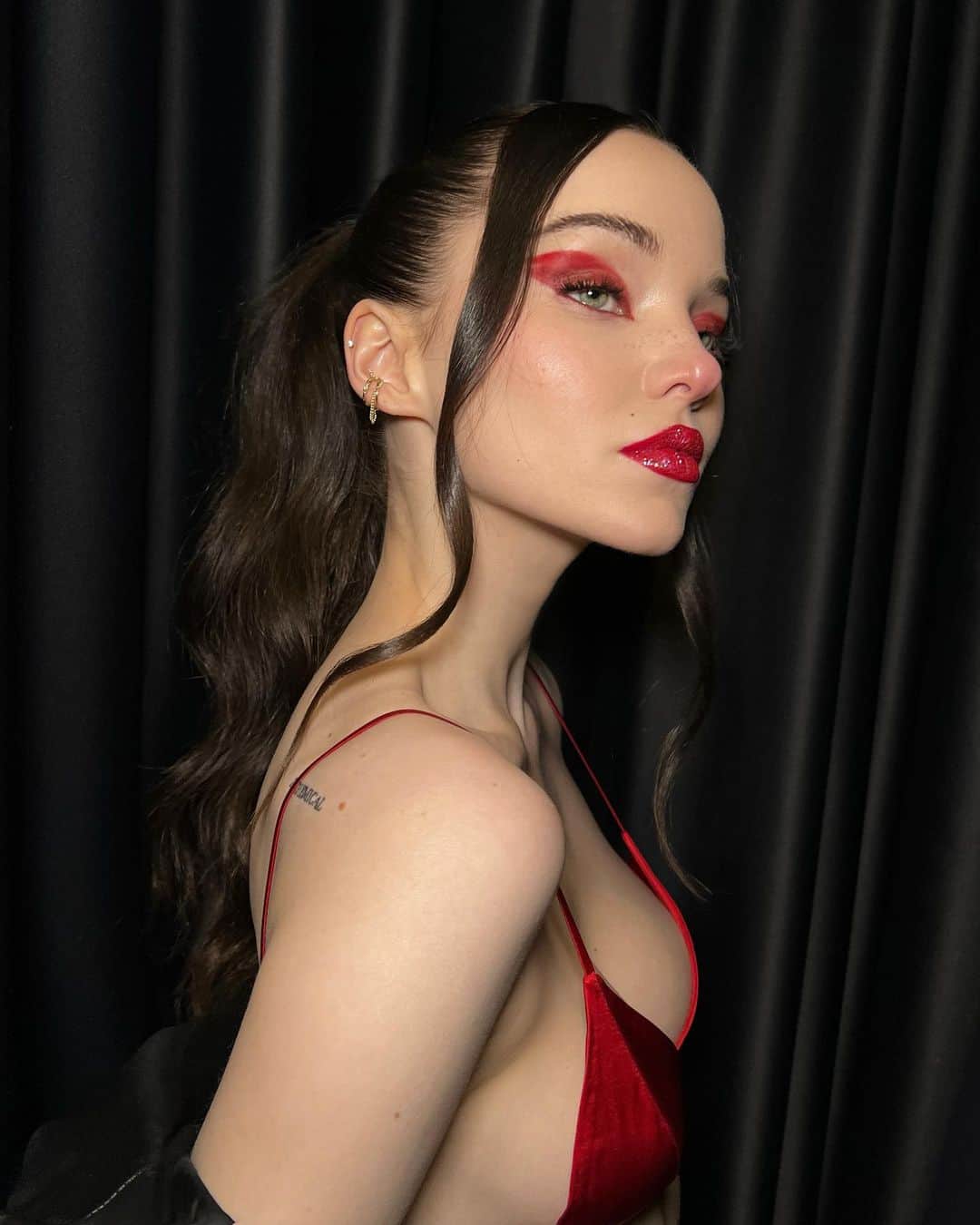 ダヴ・キャメロンさんのインスタグラム写真 (ダヴ・キャメロンInstagram)「 ️‍🔥☎️ JINGLE BALL BOSTON🧨 ️