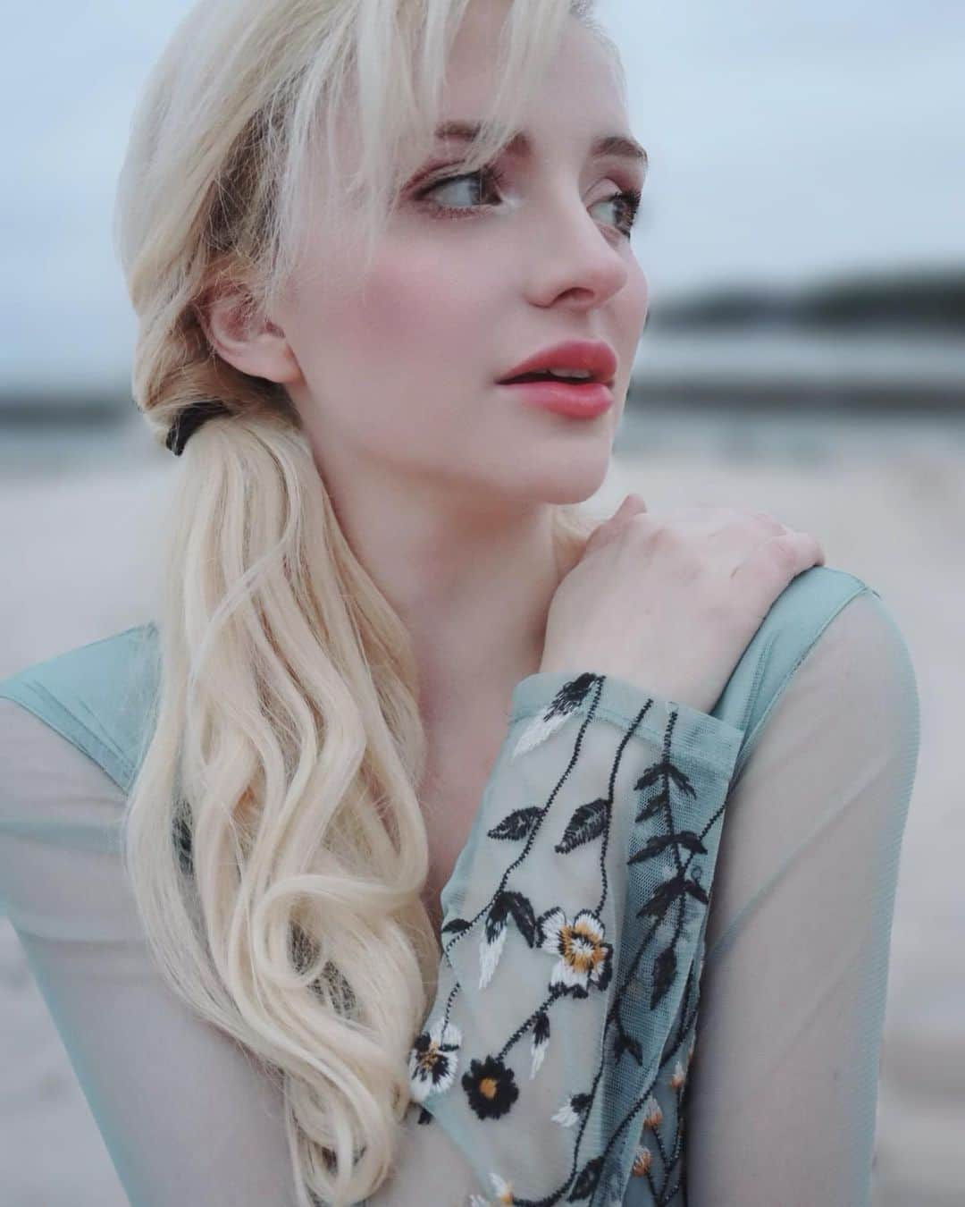 Luna Lanieさんのインスタグラム写真 - (Luna LanieInstagram)「So what's the craziest thing you've done lately