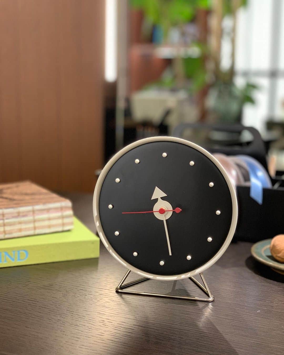 ＋PLUS（プラスショールーム）さんのインスタグラム写真 (＋PLUS（プラスショールーム）Instagram)「\Vitra Desk