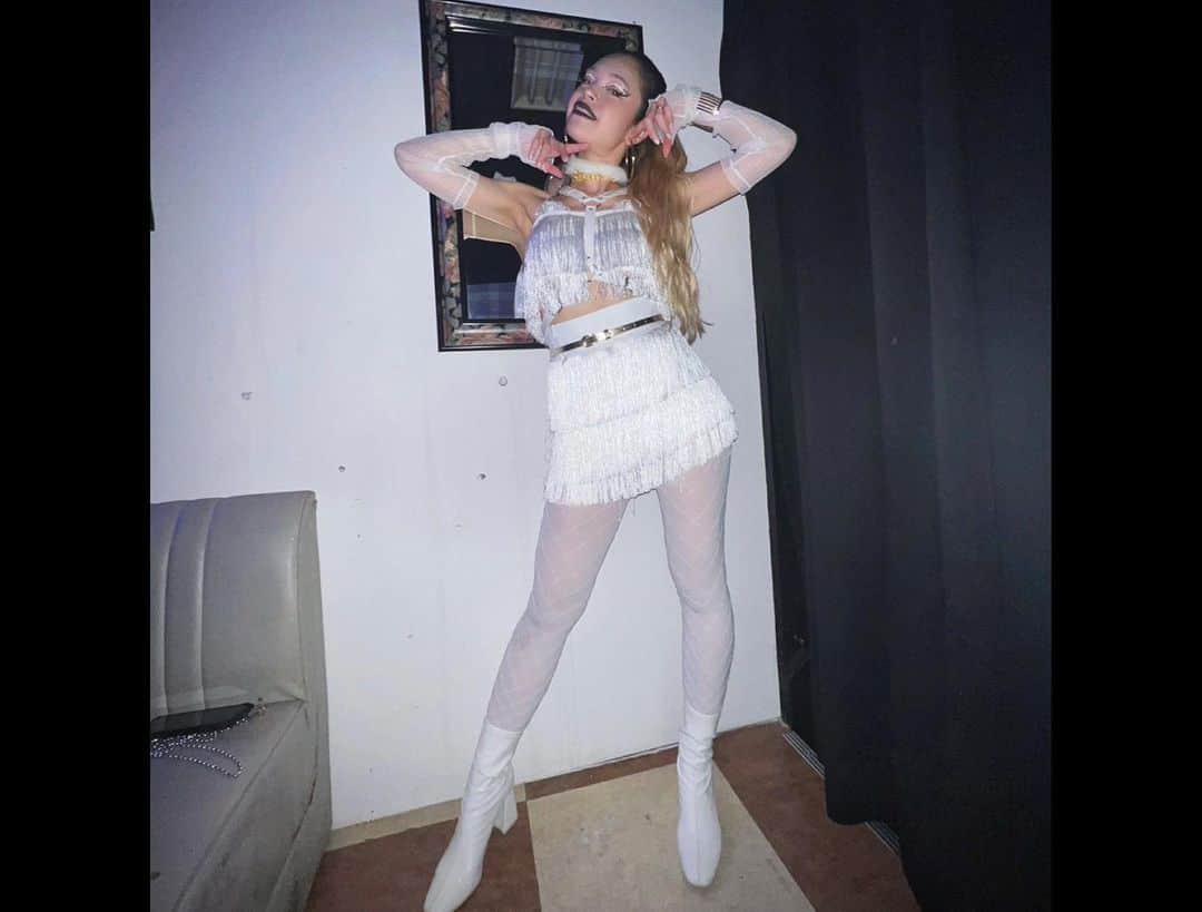 MARINAさんのインスタグラム写真 (MARINAInstagram)「2023/5/3 🤍HA! Crush Ball🤍 in