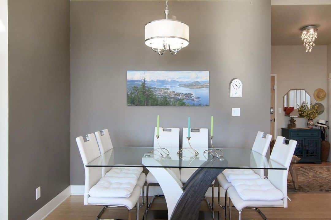 キエラ・スミスさんのインスタグラム写真 SOON!! 🛌 2 bed 🛁 2 bath