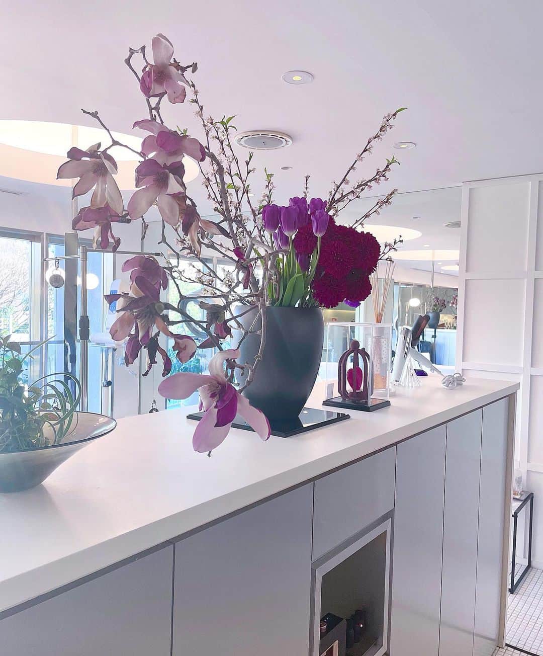 尾崎ななみさんのインスタグラム写真 (尾崎ななみInstagram)「ㅤㅤㅤㅤㅤㅤㅤㅤㅤ リスペクトする美容室 hairsalon