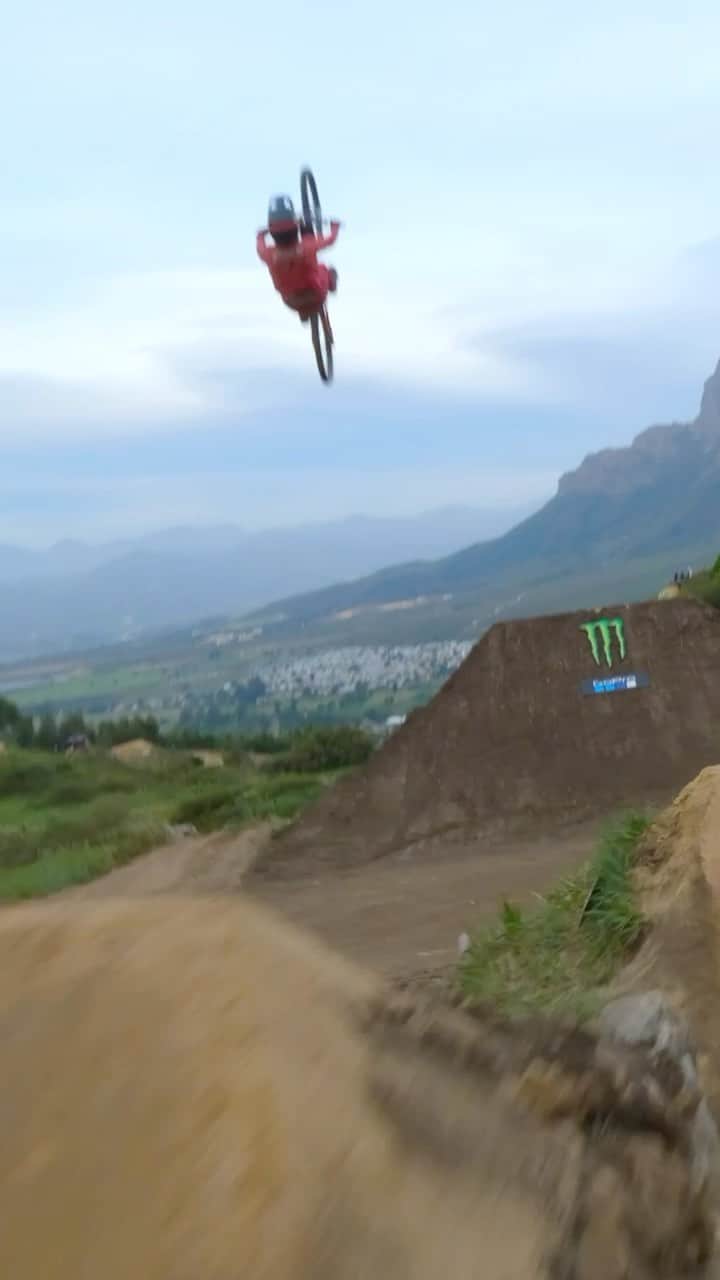 X Gamesさんのインスタグラム動画 (X GamesInstagram)「History was MADE at Darkfest