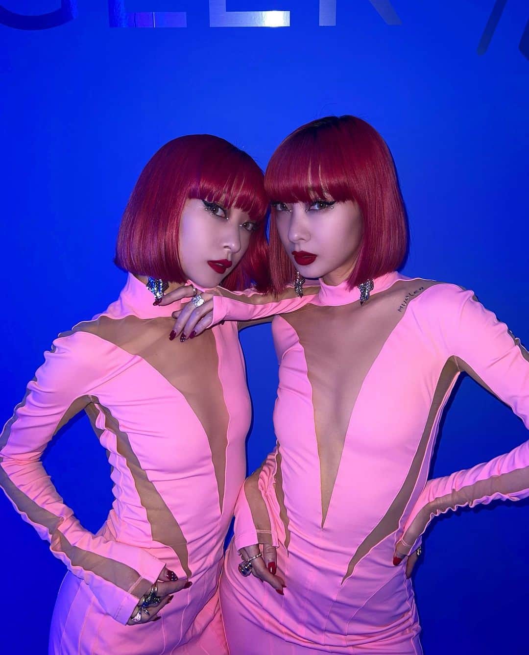 AMIさんのインスタグラム写真 (AMIInstagram)「Mugler H&M collection🔥 いよいよ明日5月11日より発売