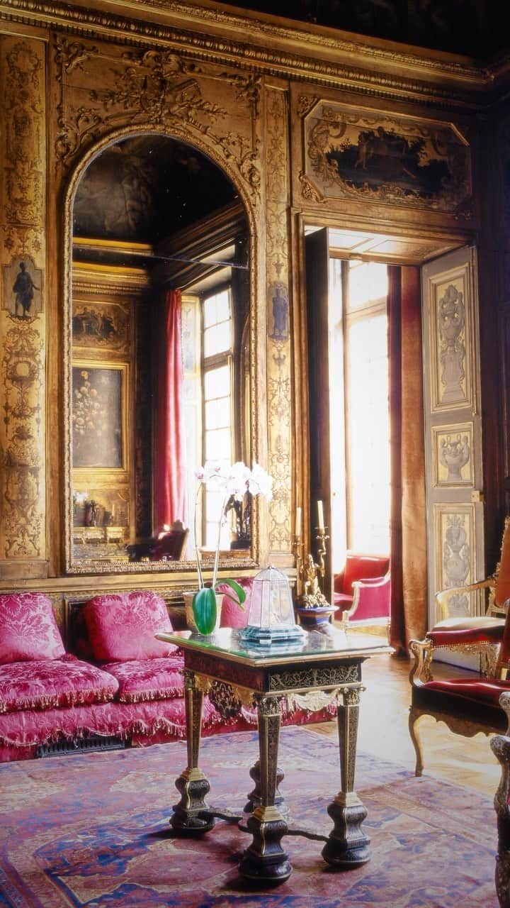 クリスティーズさんのインスタグラム (クリスティーズchristiesinc)