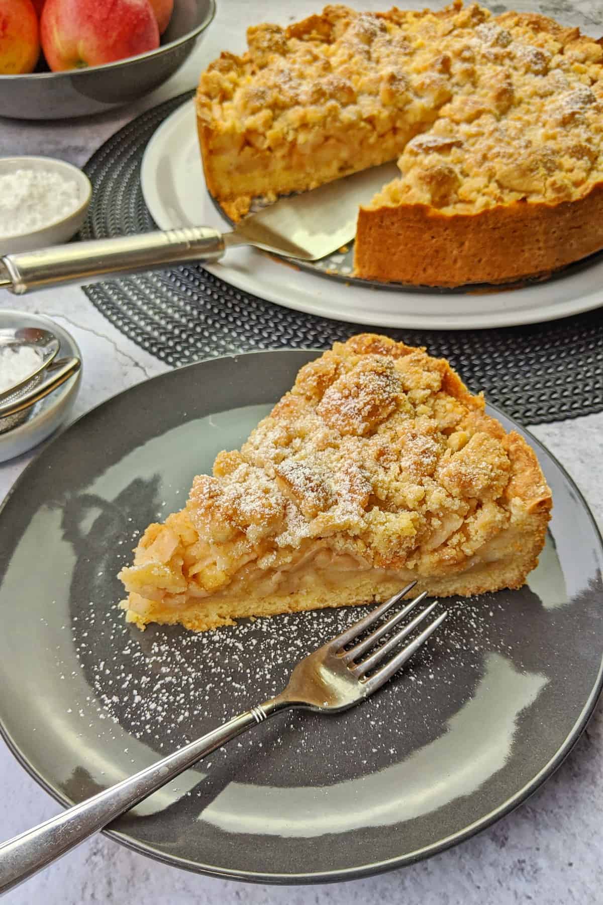 Apfelkuchen mit Streusel nach Omas FamilienRezept Instakoch.de