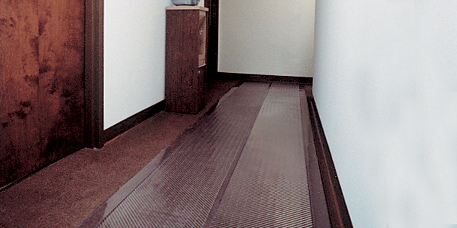 Installerstore > Carpet Protection > Durable Plastic Carpet Runners
