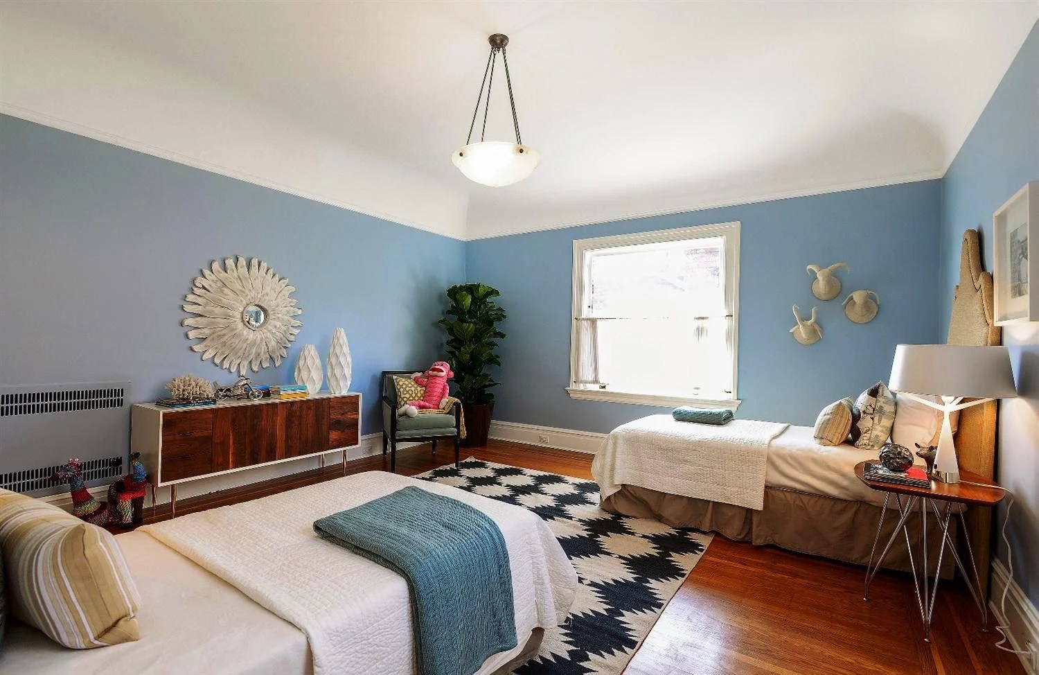 25 Cozy Guest Room Design Ideas To Try In 2018 Instaloverz