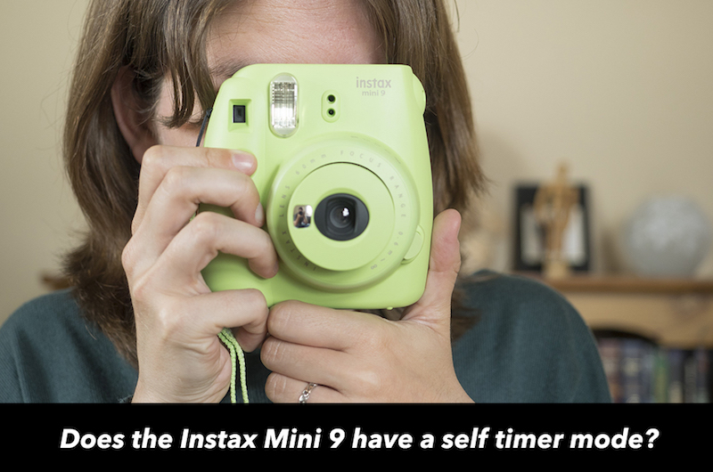 Does the Fujifilm Instax Mini 9 have a self timer?