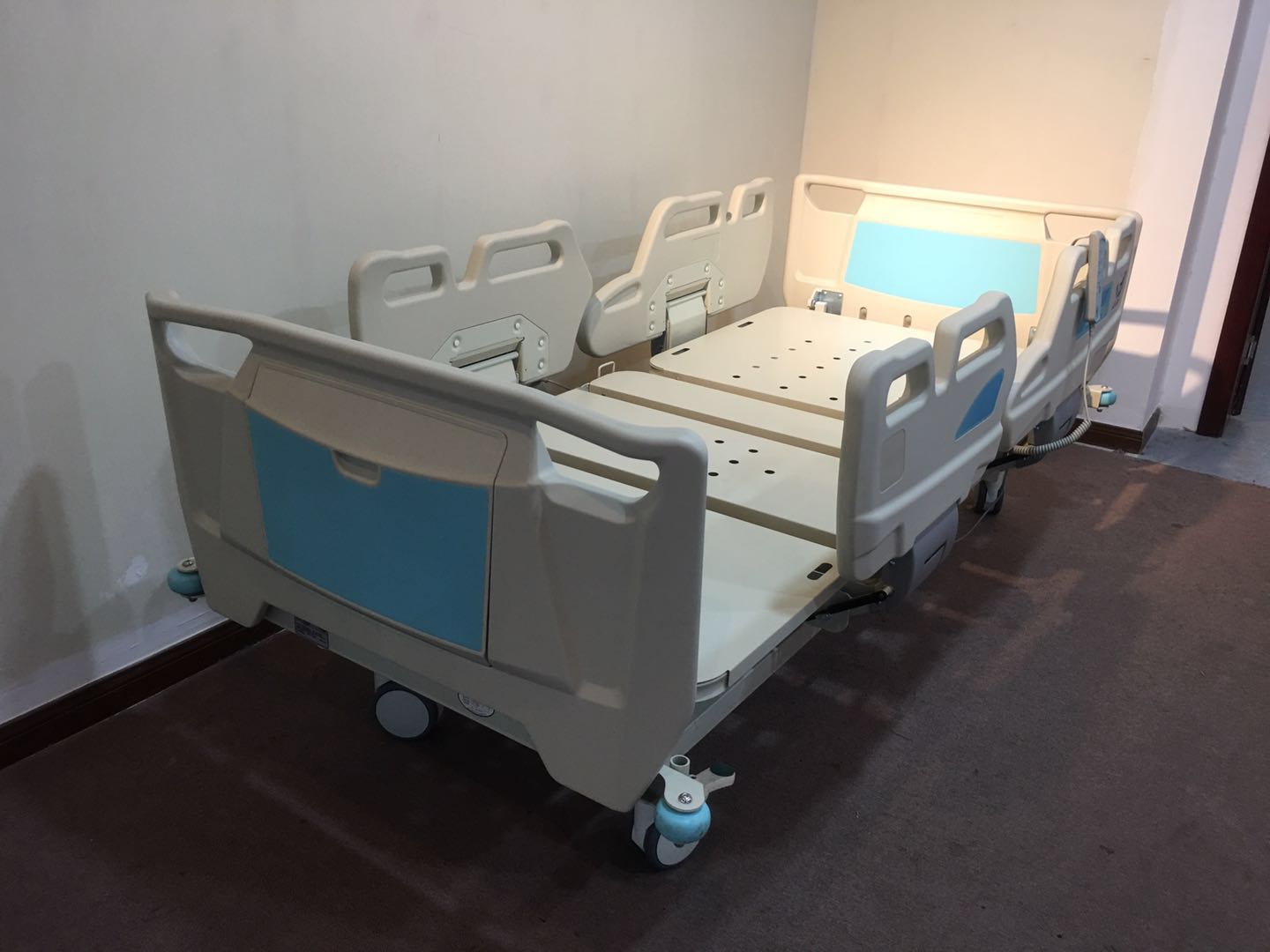 Hospital beds Medical beds available in China with CE, ISO, FDA