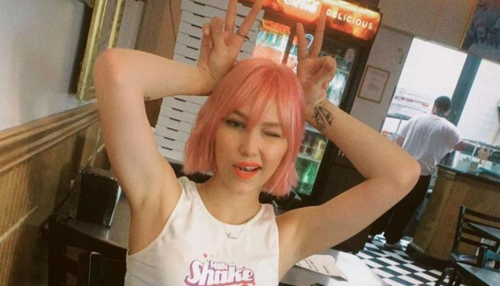 AGT Winner Grace VanderWaal Is Unrecognizable After Shaving Her Head