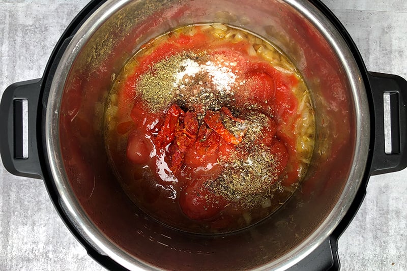 Best Instant Pot Tomato Soup (Panera Bread Inspired)