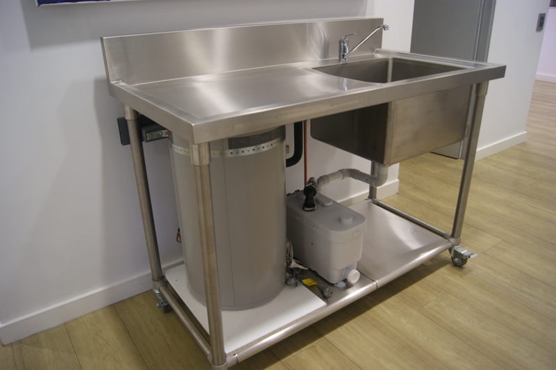 Stainless Commercial Wash Station 1350mm Instant Toilets