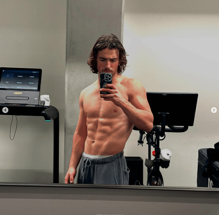 Benson Boone’s Viral Shirtless Selfie Caps Off a Record-Breaking Year - Instinct Magazine