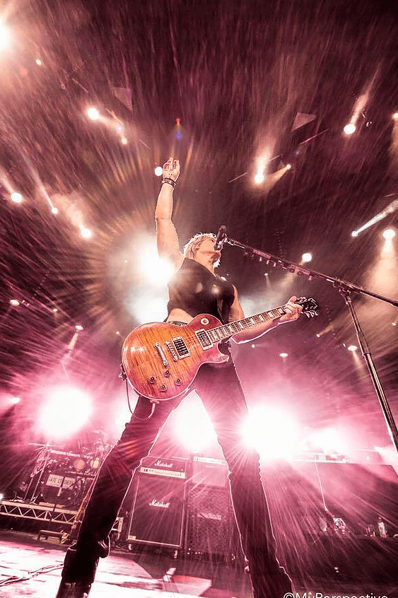 Gate Crashes Adelaide cover band for hire